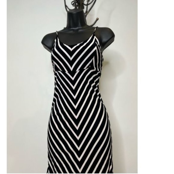 Pink Rose Womens Striped Maxi Dress Scoop Neck Sleeveless Size S Black/White - Picture 3 of 6